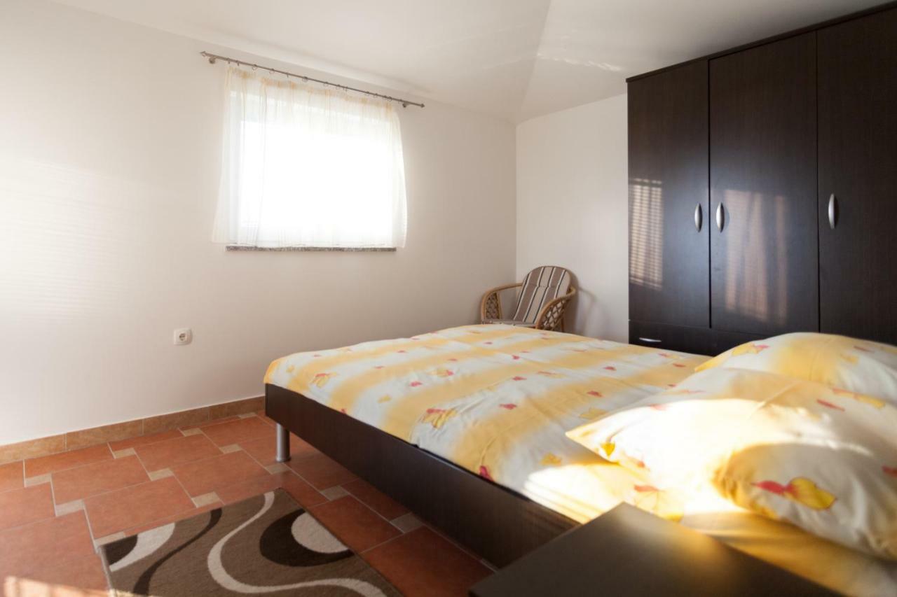 Apartments Jadranka 马林斯卡 外观 照片